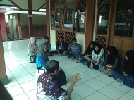 dokumentasi cocok tanam siswa YKMM @Garut