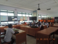 Anak Asuh sedang mendengarkan Mentoring yang diberikan oleh Koordinator